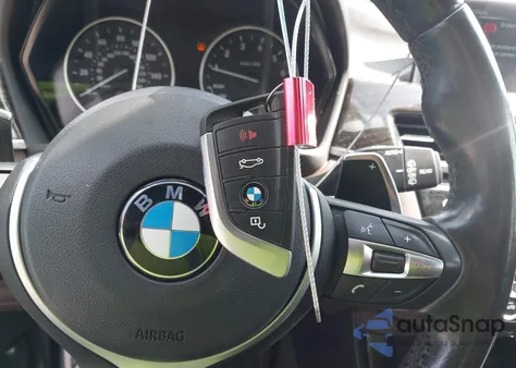 2016 BMW X1 xDrive28I из США, поврежденный, VIN WBXHT3C37GP888431